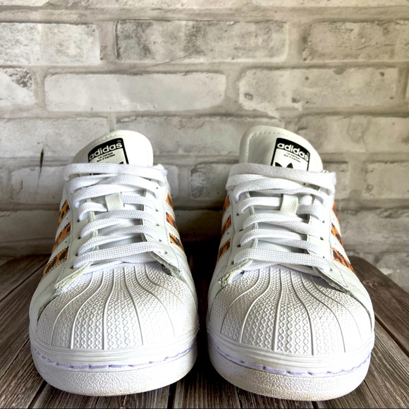ADIDAS SUPERSTAR | 80’s Classic Animal Pri… - Picture 8 of 12